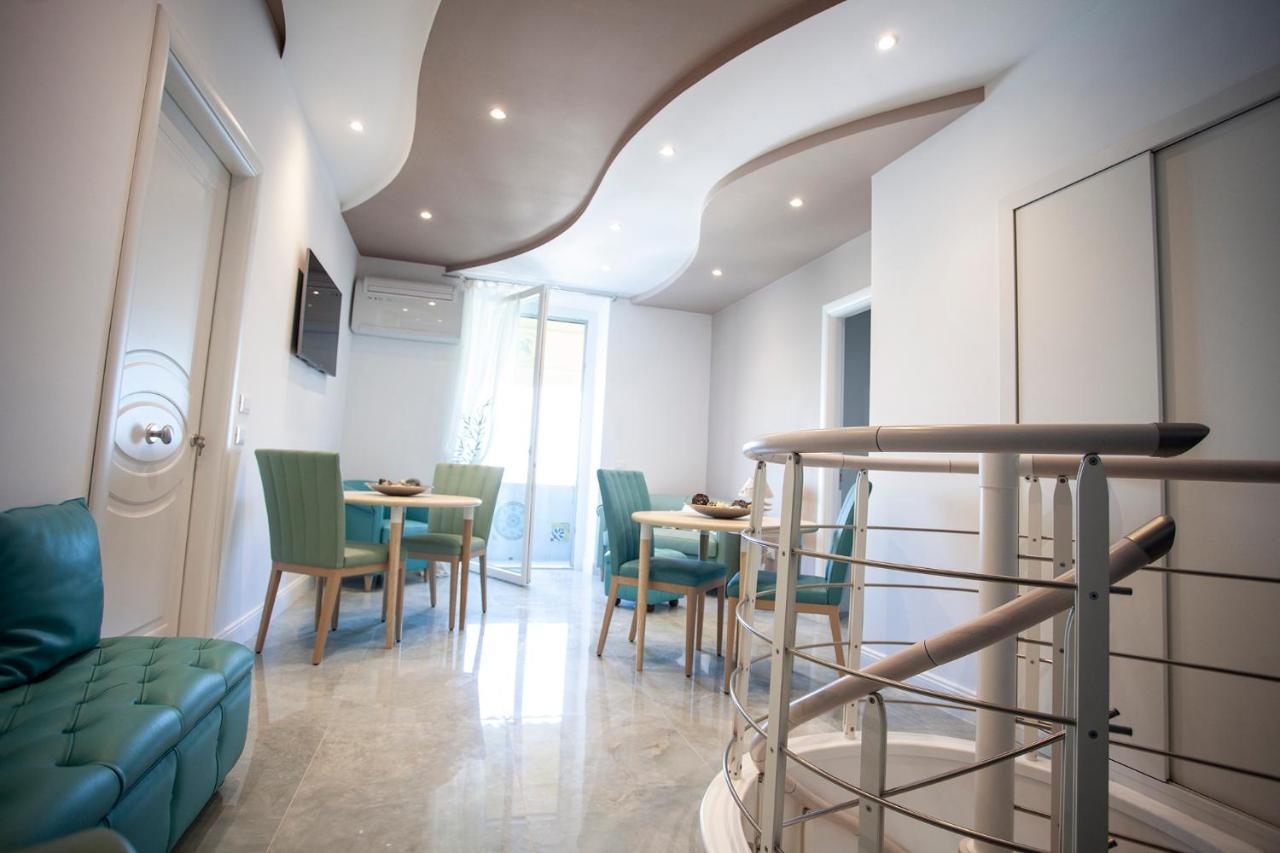 Cavalieri D'Oro Luxury House 호텔 안치오 외부 사진